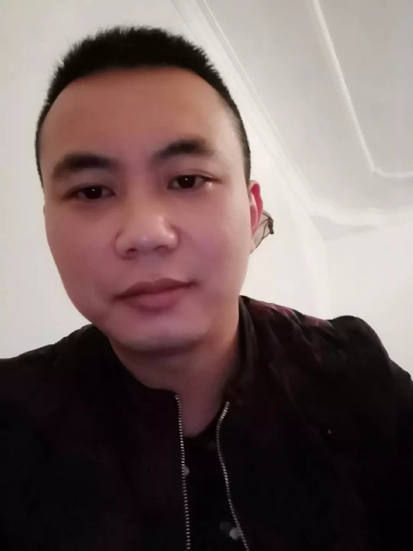 喜闻香气的第一张照片--台湾蓝颜知己交友网