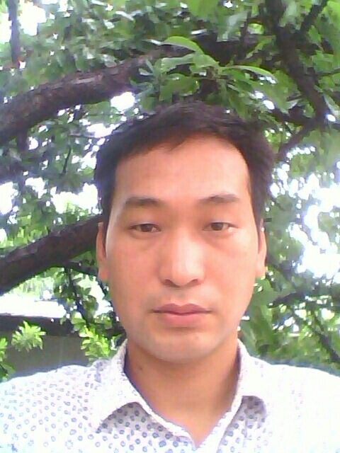 蓝天与白云的第一张照片--台湾蓝颜知己交友网