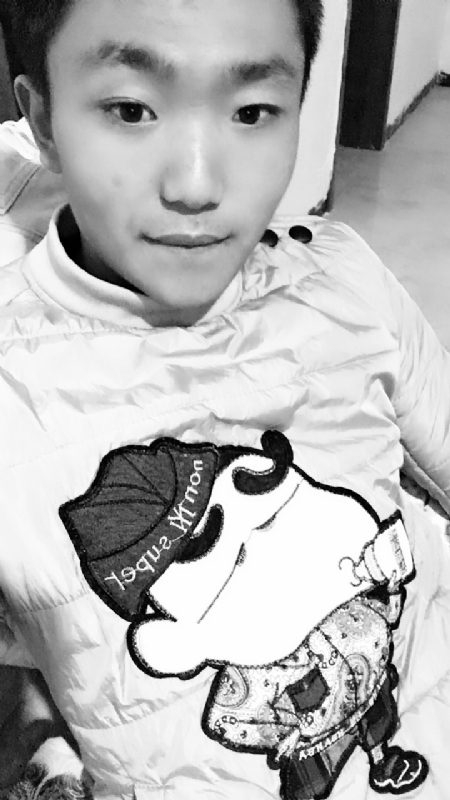 年轻的第一张照片--台湾蓝颜知己交友网