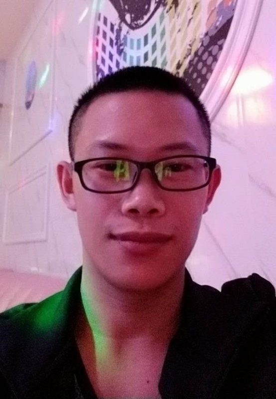 小海哥哥的第一张照片--台湾蓝颜知己交友网