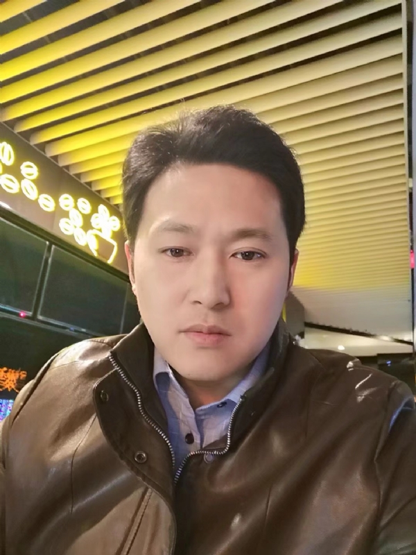 只为伊人醉的第一张照片--台湾蓝颜知己交友网