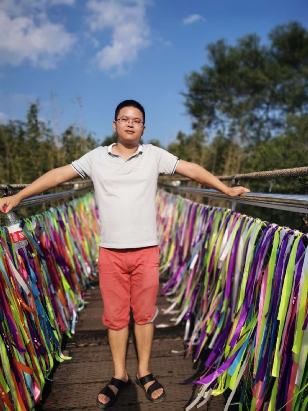 大象的第二张照片--台湾蓝颜知己交友网