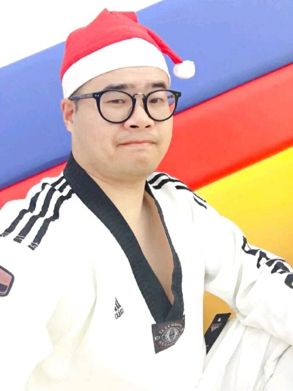 何当重相见的第一张照片--台湾蓝颜知己交友网