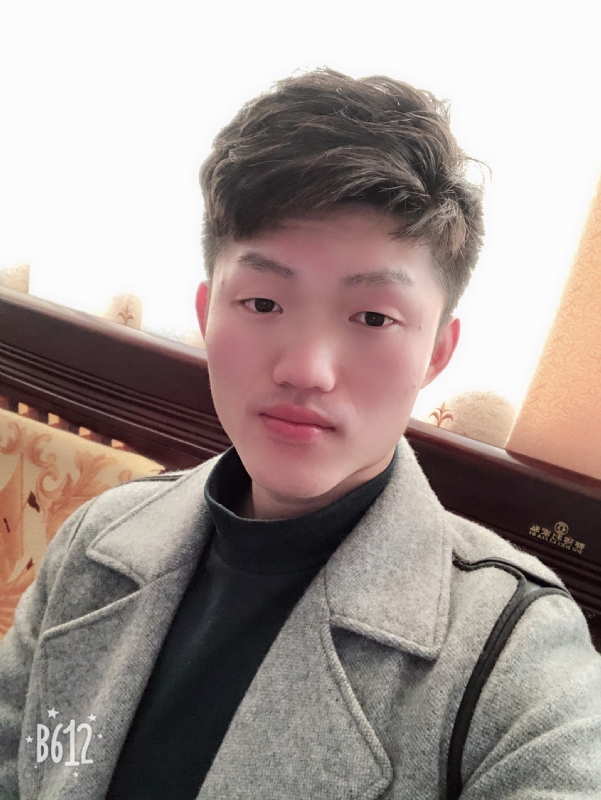 等风的雨的第一张照片--台湾蓝颜知己交友网