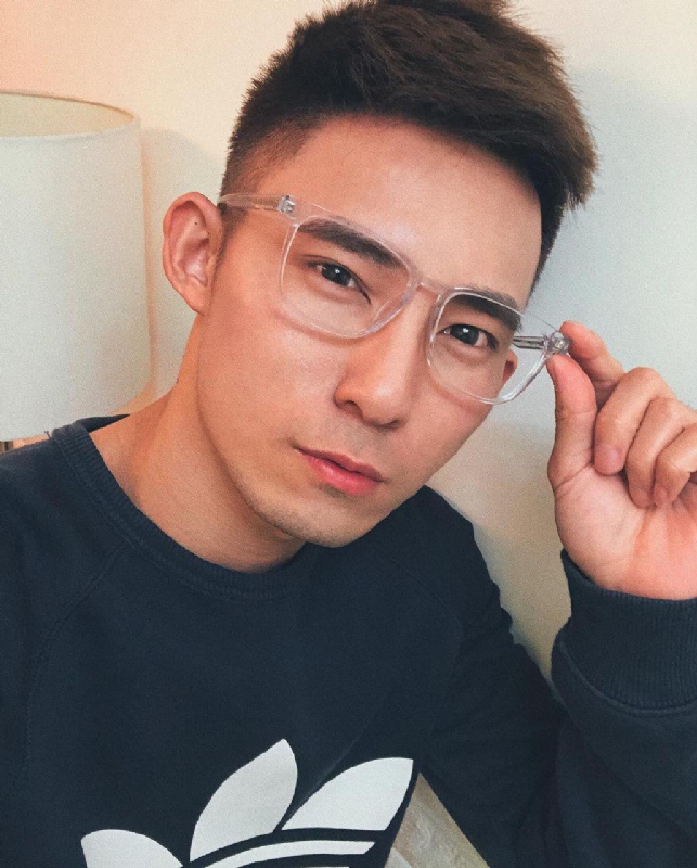 小伟的第一张照片--台湾蓝颜知己交友网