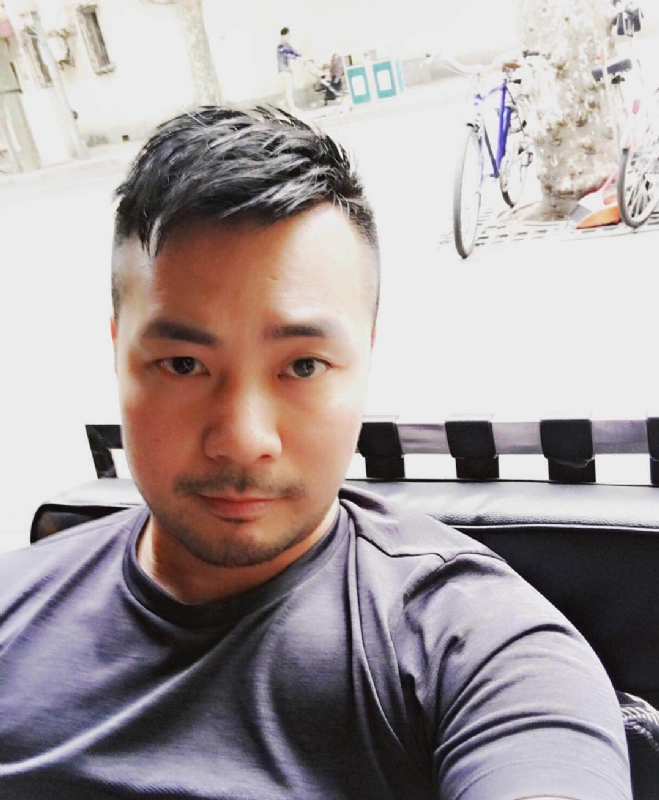 刘江平的第二张照片--台湾蓝颜知己交友网