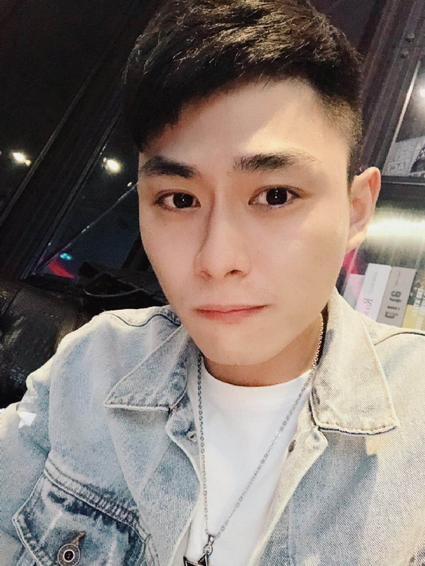 浩浩的第一张照片--台湾蓝颜知己交友网