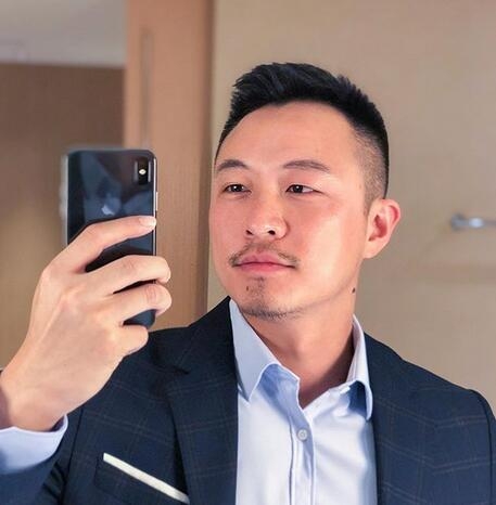 残痕的第一张照片--台湾蓝颜知己交友网