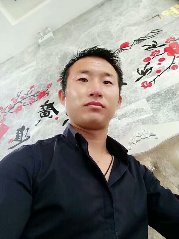 系咯在的第二张照片--台湾蓝颜知己交友网