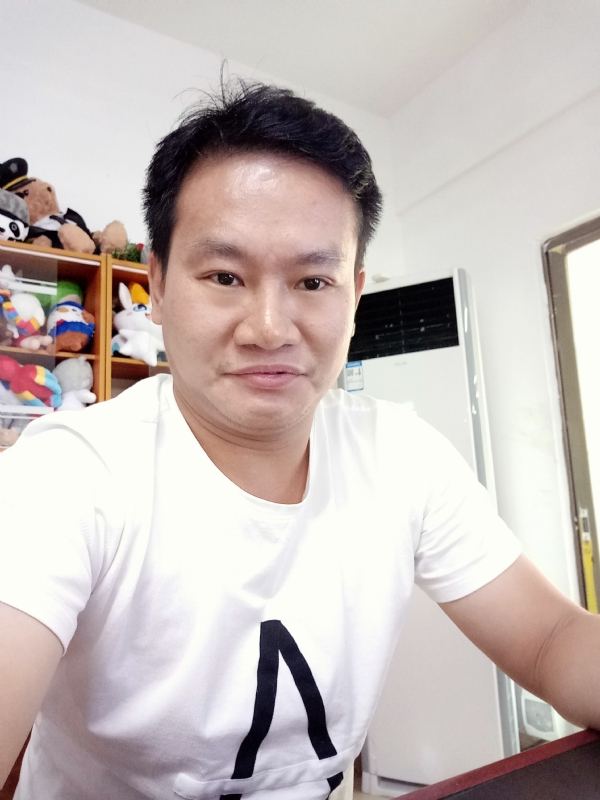 辉祥明天的第一张照片--台湾蓝颜知己交友网