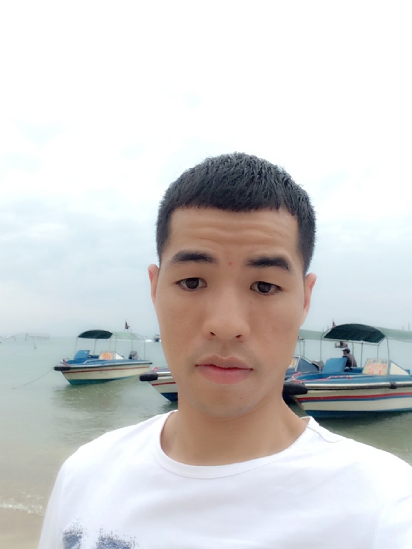 冷风的第一张照片--台湾蓝颜知己交友网