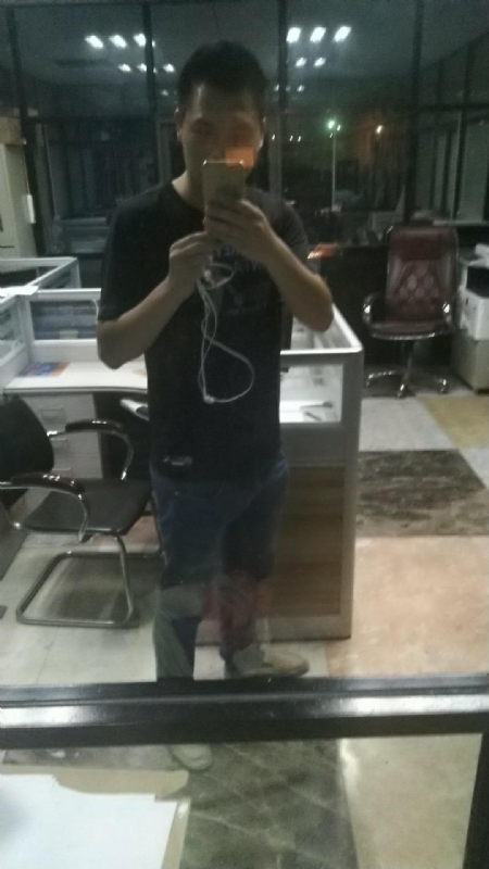 臻之南的第一张照片--台湾蓝颜知己交友网