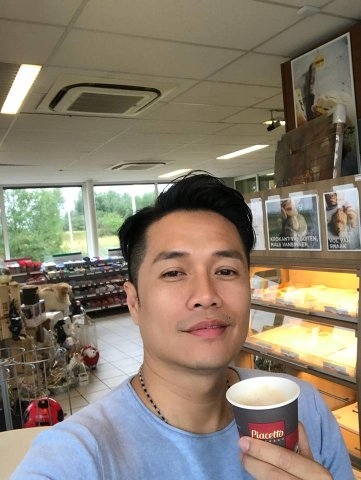 短歌的第一张照片--台湾蓝颜知己交友网