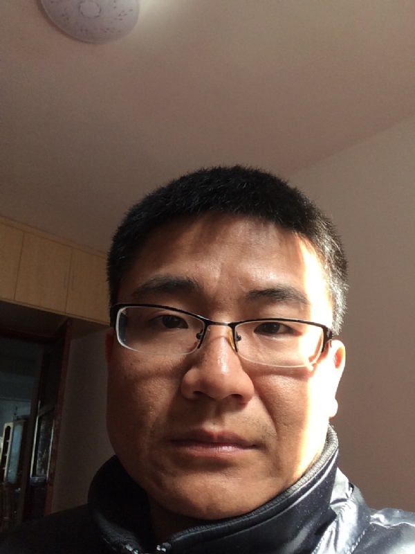 余浩浩的第一张照片--台湾蓝颜知己交友网