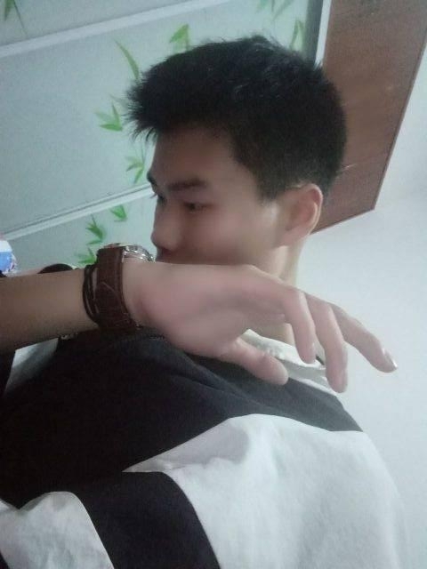 溟濛的第一张照片--台湾蓝颜知己交友网