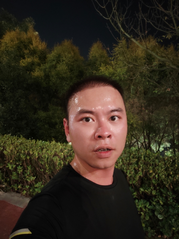 黑桃A的第一张照片--台湾蓝颜知己交友网