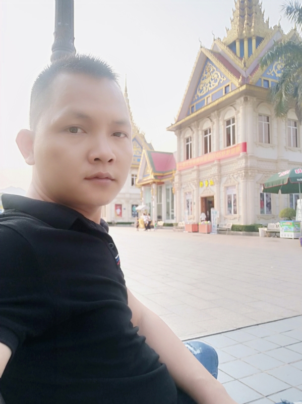 漂泊者的第一张照片--台湾蓝颜知己交友网