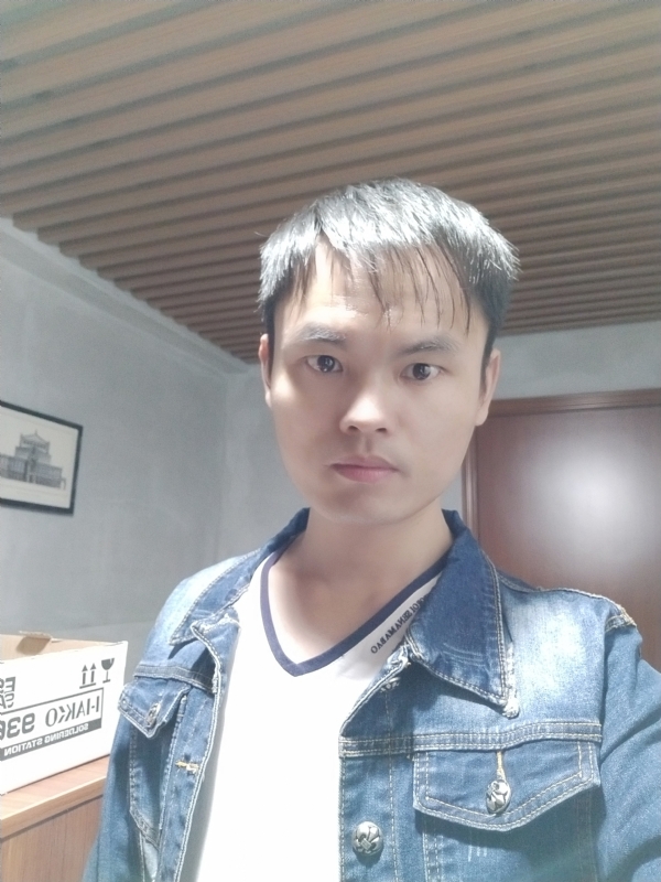 阿信的第一张照片--台湾蓝颜知己交友网