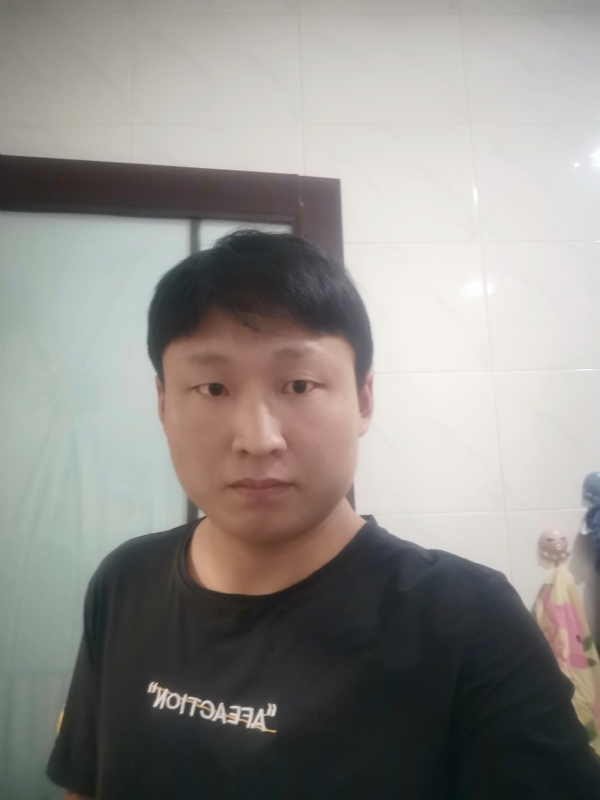 Mr-池的第一张照片--台湾蓝颜知己交友网