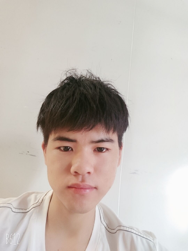 陌离的第一张照片--台湾蓝颜知己交友网