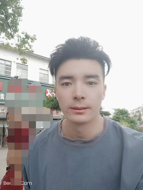 落下的第一张照片--台湾蓝颜知己交友网