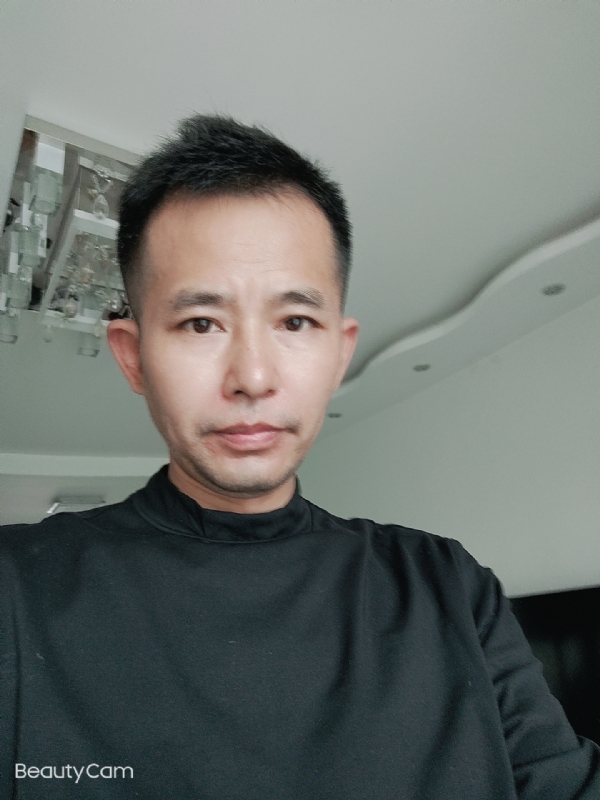 相伴今生的第一张照片--台湾蓝颜知己交友网