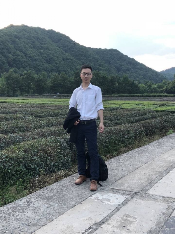 盛夏果实的第一张照片--台湾蓝颜知己交友网