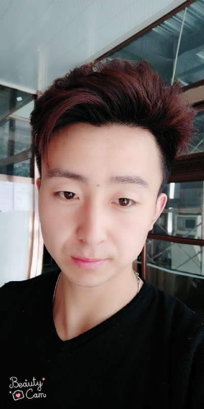 拼命微笑的第三张照片--台湾蓝颜知己交友网