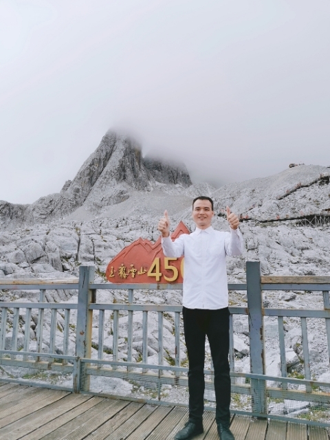 灰太狼的第一张照片--台湾蓝颜知己交友网