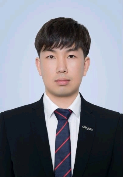 终究被人海淹没的第二张照片--台湾蓝颜知己交友网