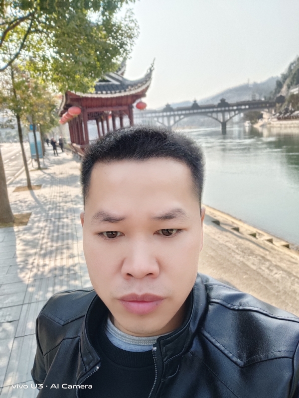 啊锦的第一张照片--台湾蓝颜知己交友网