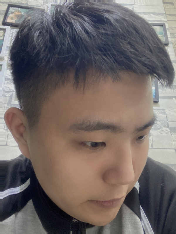 方的第一张照片--台湾蓝颜知己交友网