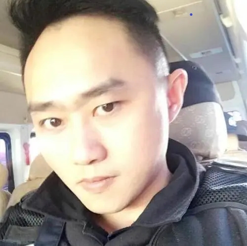 長聊的第一张照片--台湾蓝颜知己交友网