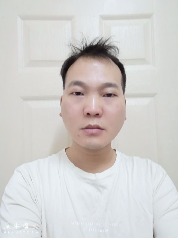 默默的第一张照片--台湾蓝颜知己交友网