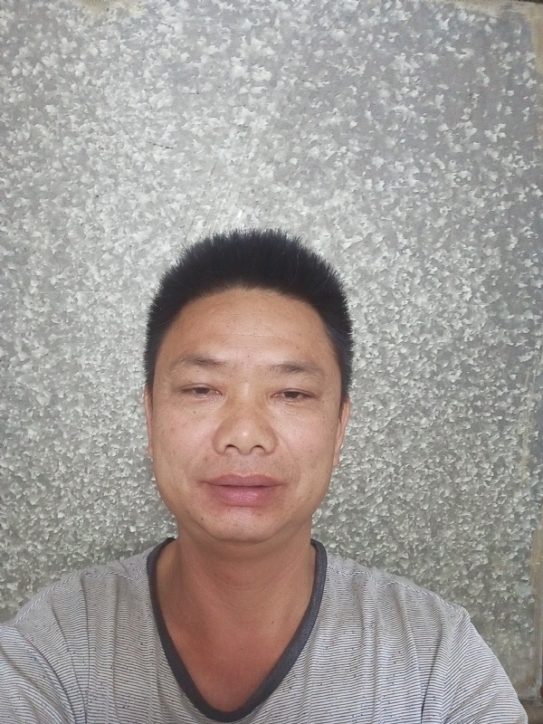 白茫茫的第一张照片--台湾蓝颜知己交友网