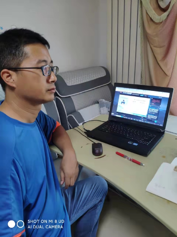 高锰酸钾的紫的第一张照片--台湾蓝颜知己交友网