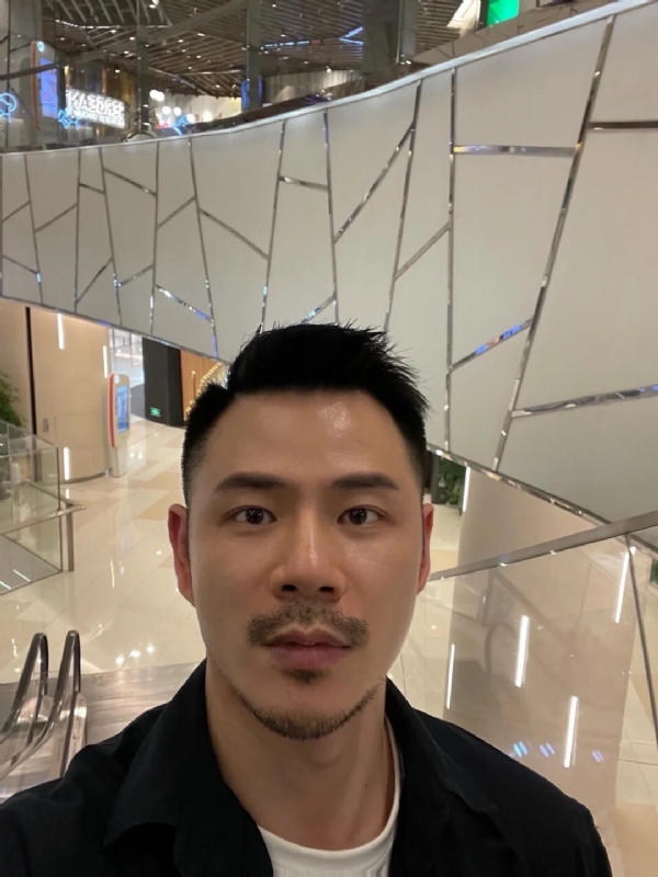 陈的第一张照片--台湾蓝颜知己交友网