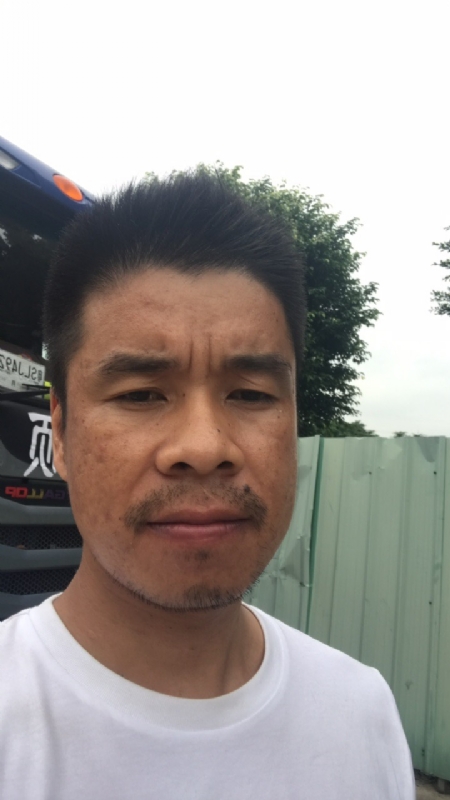 奔跑的蜗牛的第一张照片--台湾蓝颜知己交友网