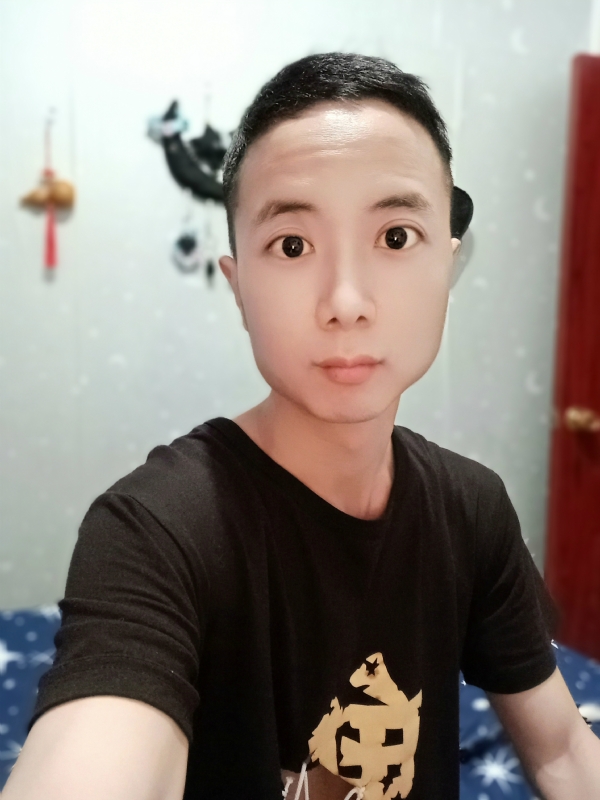 轻柔的热风的第一张照片--台湾蓝颜知己交友网