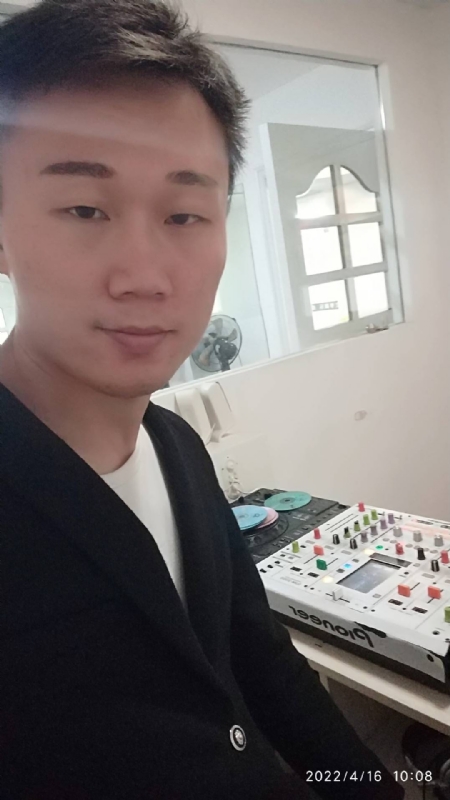 林锋的第二张照片--台湾蓝颜知己交友网