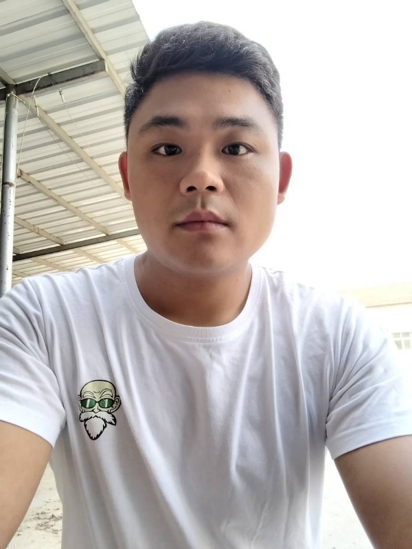 高大威武的第一张照片--台湾蓝颜知己交友网