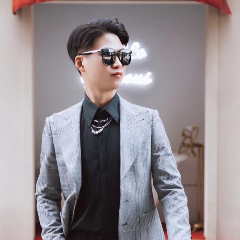 苟逸飞48的第二张照片--台湾蓝颜知己交友网