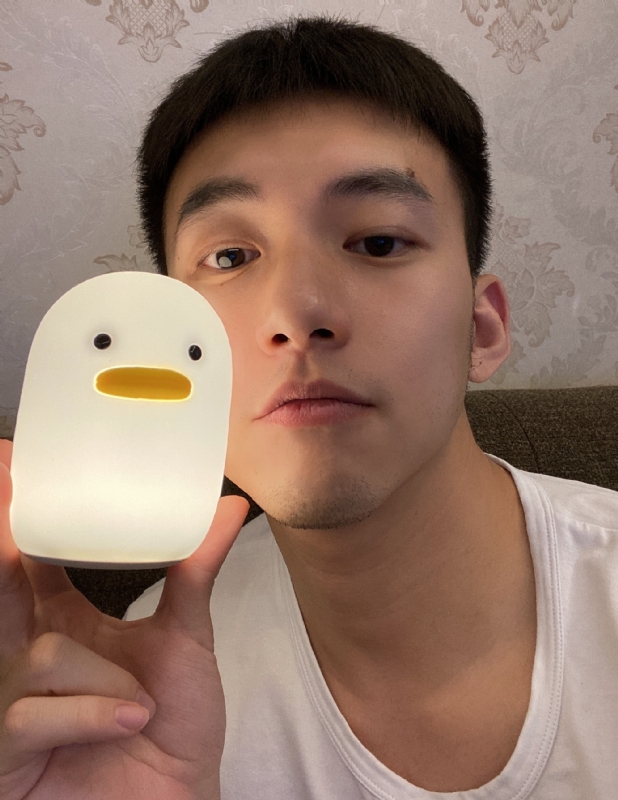 绝世大冤种的第三张照片--台湾蓝颜知己交友网