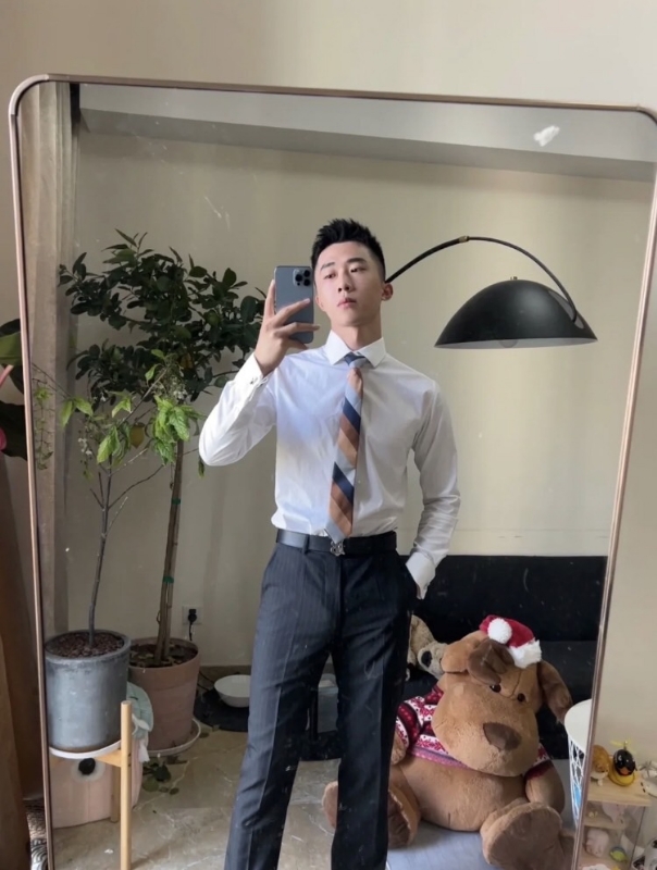 张浩的第一张照片--台湾蓝颜知己交友网