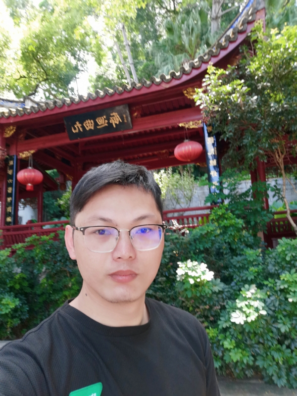 墨枫的第一张照片--台湾蓝颜知己交友网